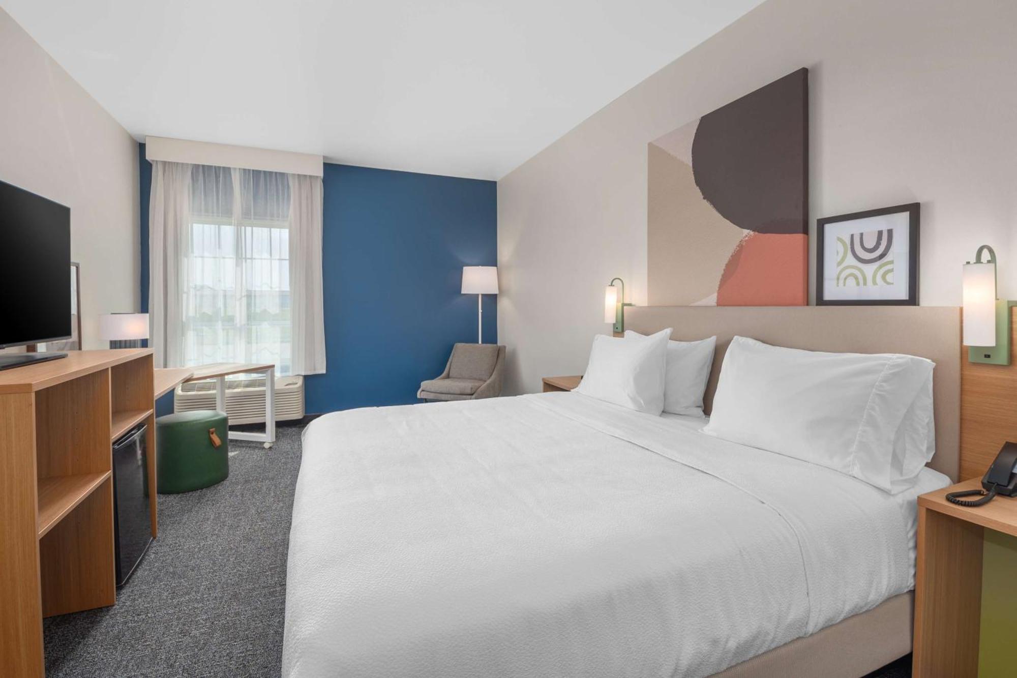 Spark By Hilton Minot Exterior photo